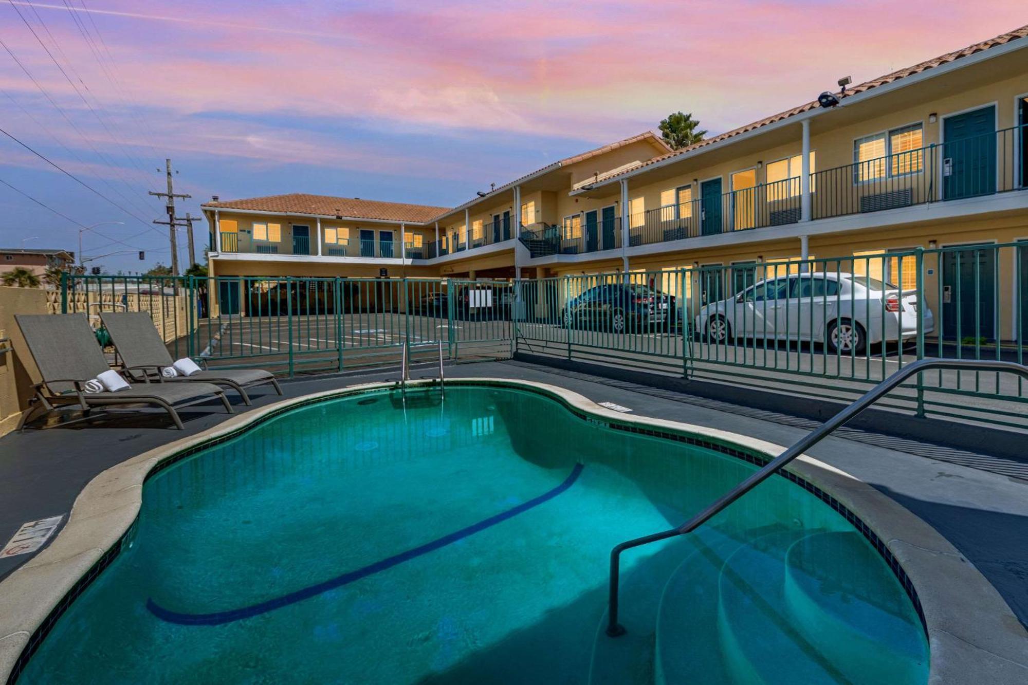 Comfort Inn Boardwalk Santa Cruz Esterno foto